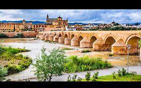 Centro Histórico Mezquita Judería La Preferida